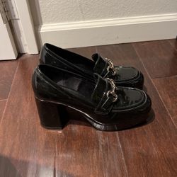 Wedged Loafer Shiny Black Tuk Look Alike