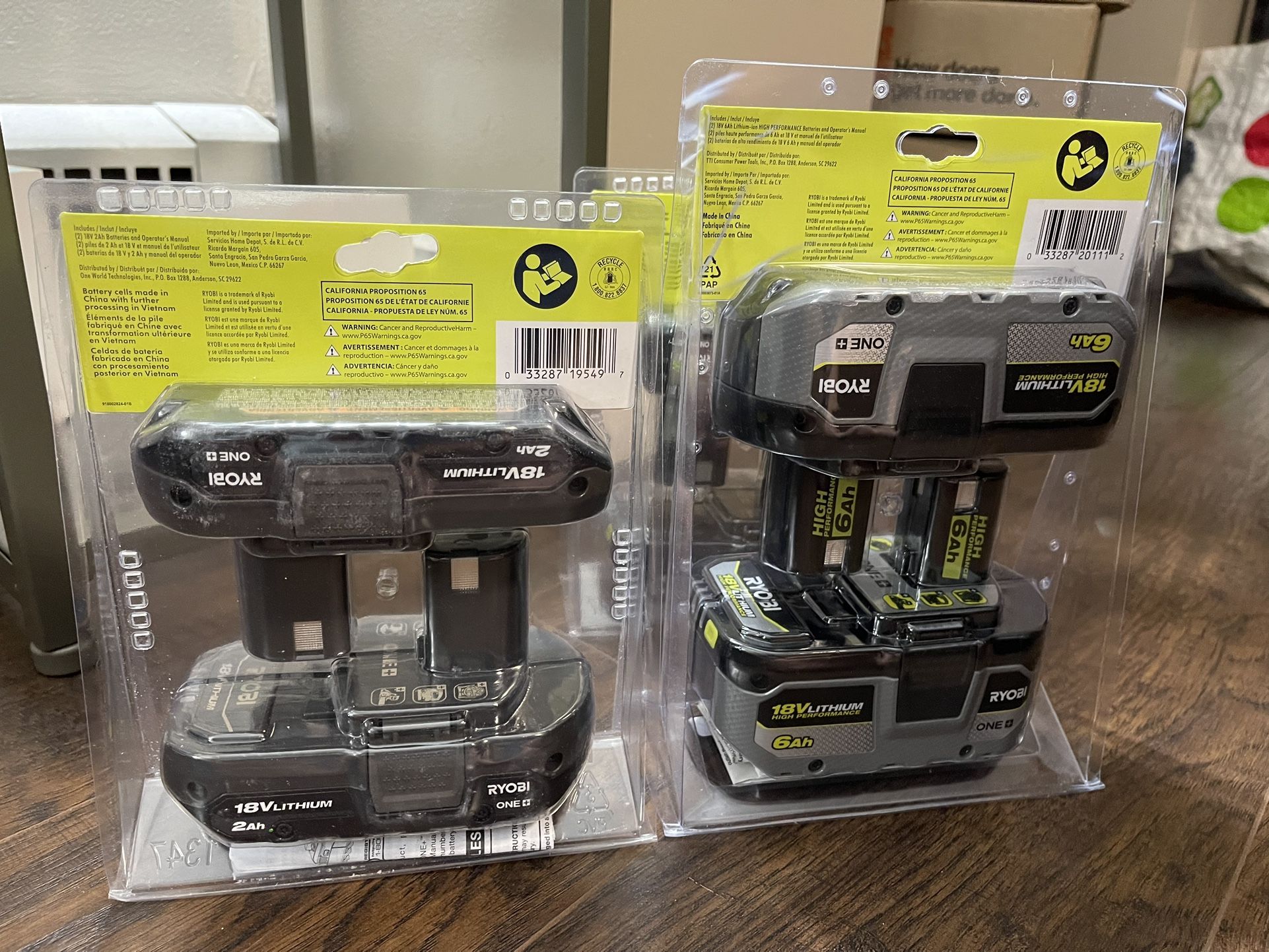 Ryobi 18 V Battery 6Ah & 2Ah High Performance ( 2 batteries per box ) new inbox (read description)