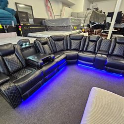Valentines Day Special $1499 Power Sectional 2 Recliners & LED 