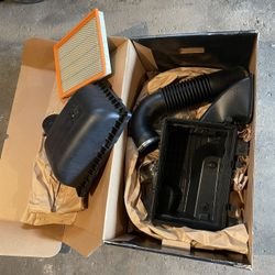 2013 Ram 1500 Factory Air Box W/new Filter 