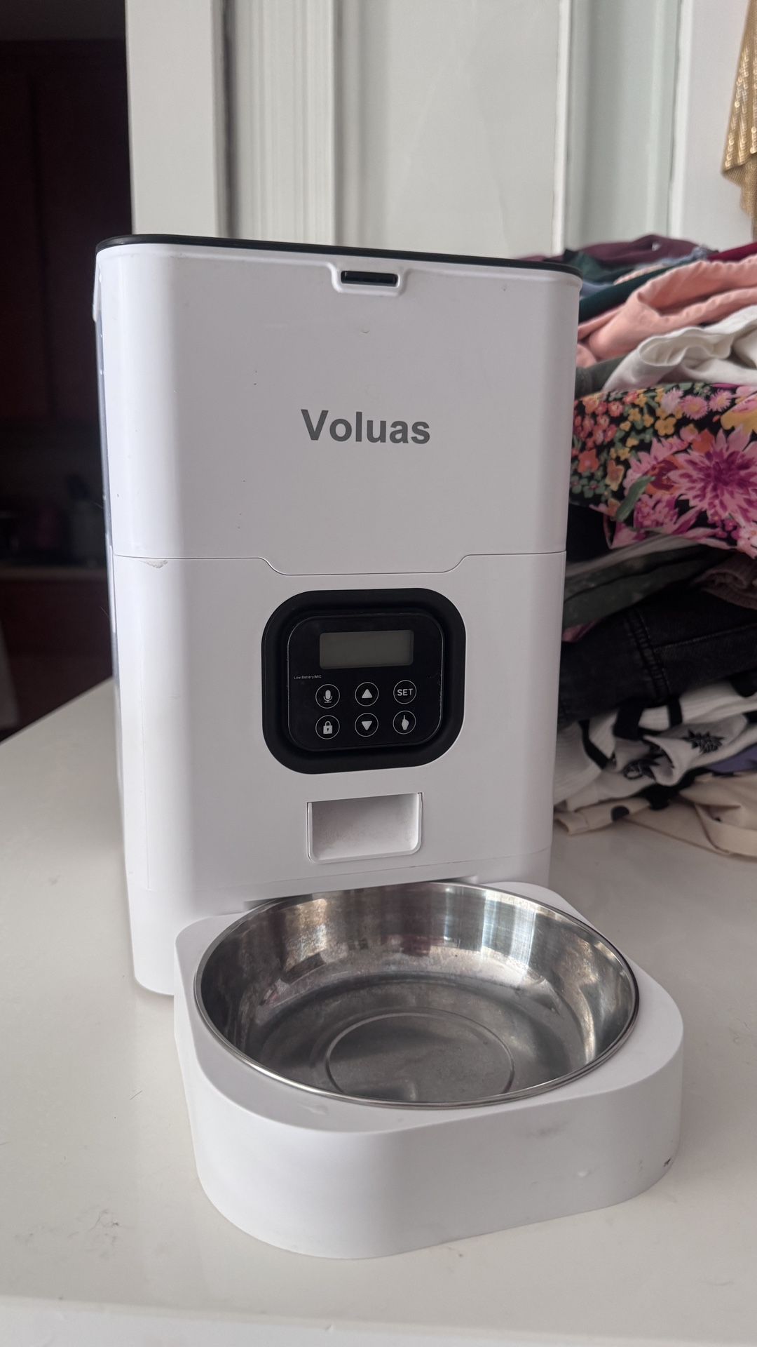Automatic Cat Feeder