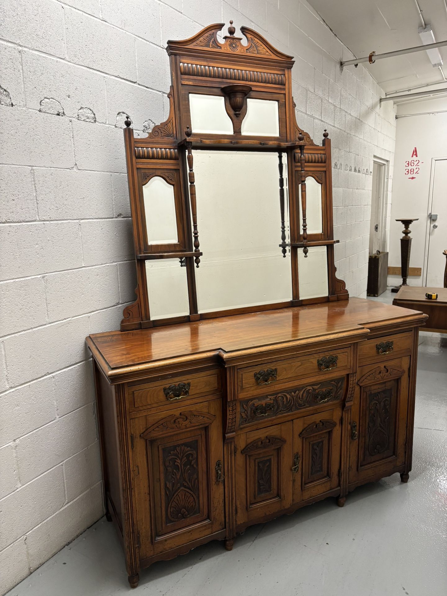 Antique Victorian Sideboard - Carved Tiger Oak with Mirror