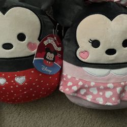 Mickey And Mini Squishmallows 15$