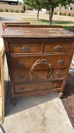 Dresser