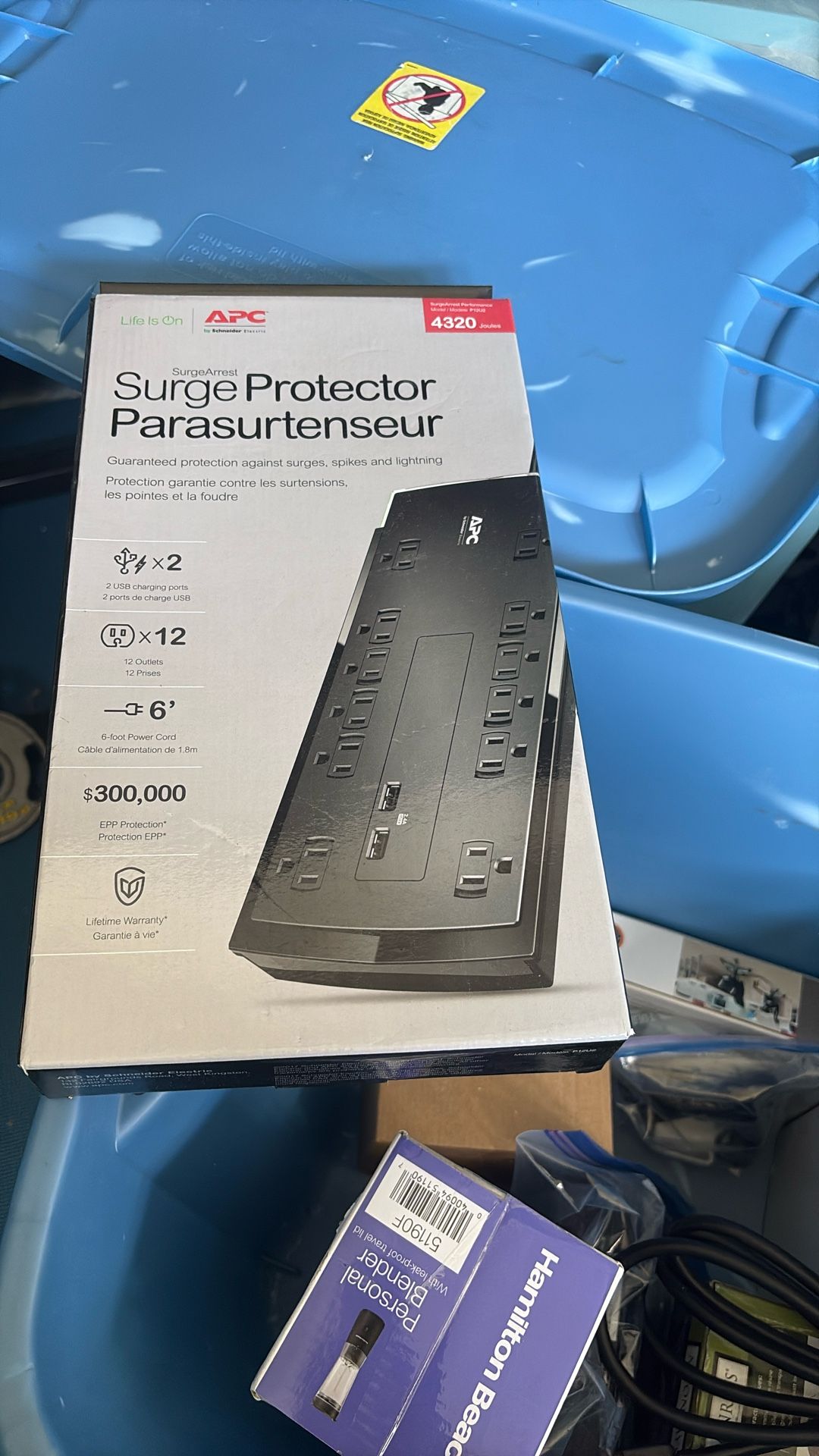 APC 4230 Joules Surge Protector 2 USB Charging Ports And 12 Outlets