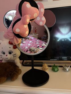 Minnie Mouse Light Up Mirror