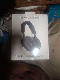 Bowers & Wilkins Headphones