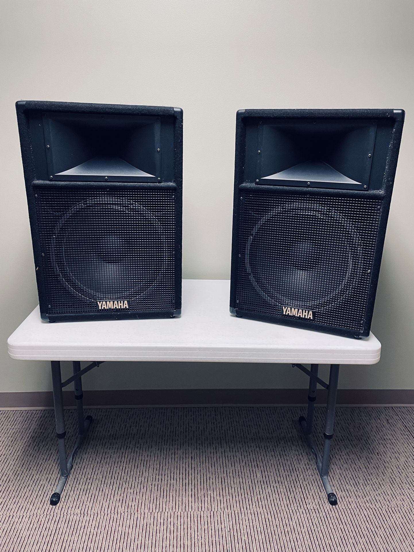 Yamaha S-115 IV Speakers