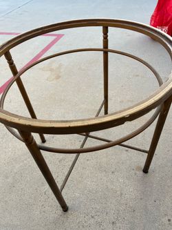 2 Side Tables