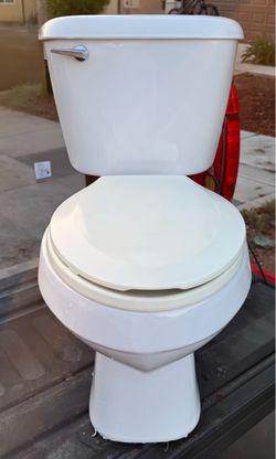 American Standard  White Two-Piece Toilet with Seat