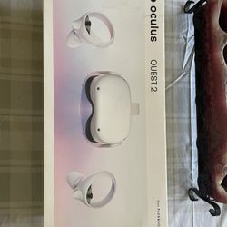 Oculus Quest 2 (Like New) w/ Box + 3 Sets of Lens Covers – Used Once