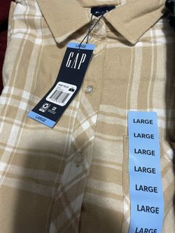 Women’s Plaid Shirts