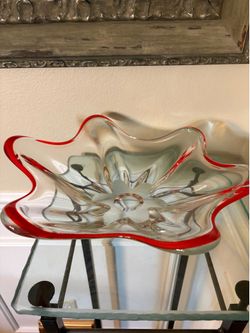 Vintage hand-blown art glass star -shaped bowl with red rim 2.5”X13”L