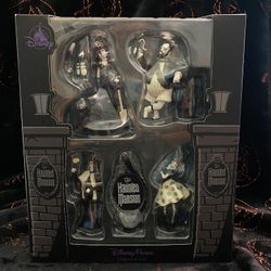 Disney Parks Glow In The Dark Haunted Mansion ornament set