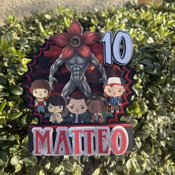 Stranger Things Cake Topper