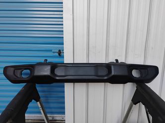 2018 2019 2020 2021 2022 2023 2024 2025 2026 JEEP WRANGLER JL  / GLADIATOR / RUBICON / SAHARA  front bumper cover oem.