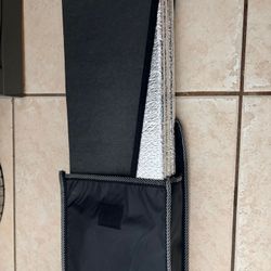 NEW Intro-Tech Ultimate Reflector Sun Shade for the 2018-2023 Hyundai