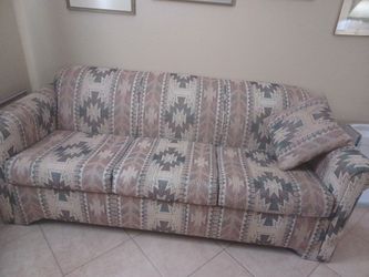 Southwestern Sofa With 2 Pillows