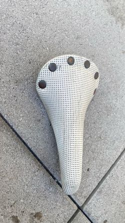 Vintage SELLE SAN MARCO SHELF SADDLE SADDLE PERFORATED