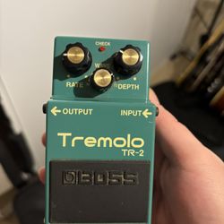 Tremolo TR-2