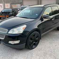 2011 CHEVROLET TRAVERSE LTZ, 3rd Row Seats 