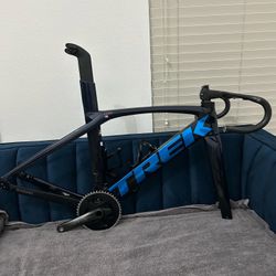 Frame Trek Madone SL2023 Size52 SRAM Force48 Power Meter Handlebart Integrated