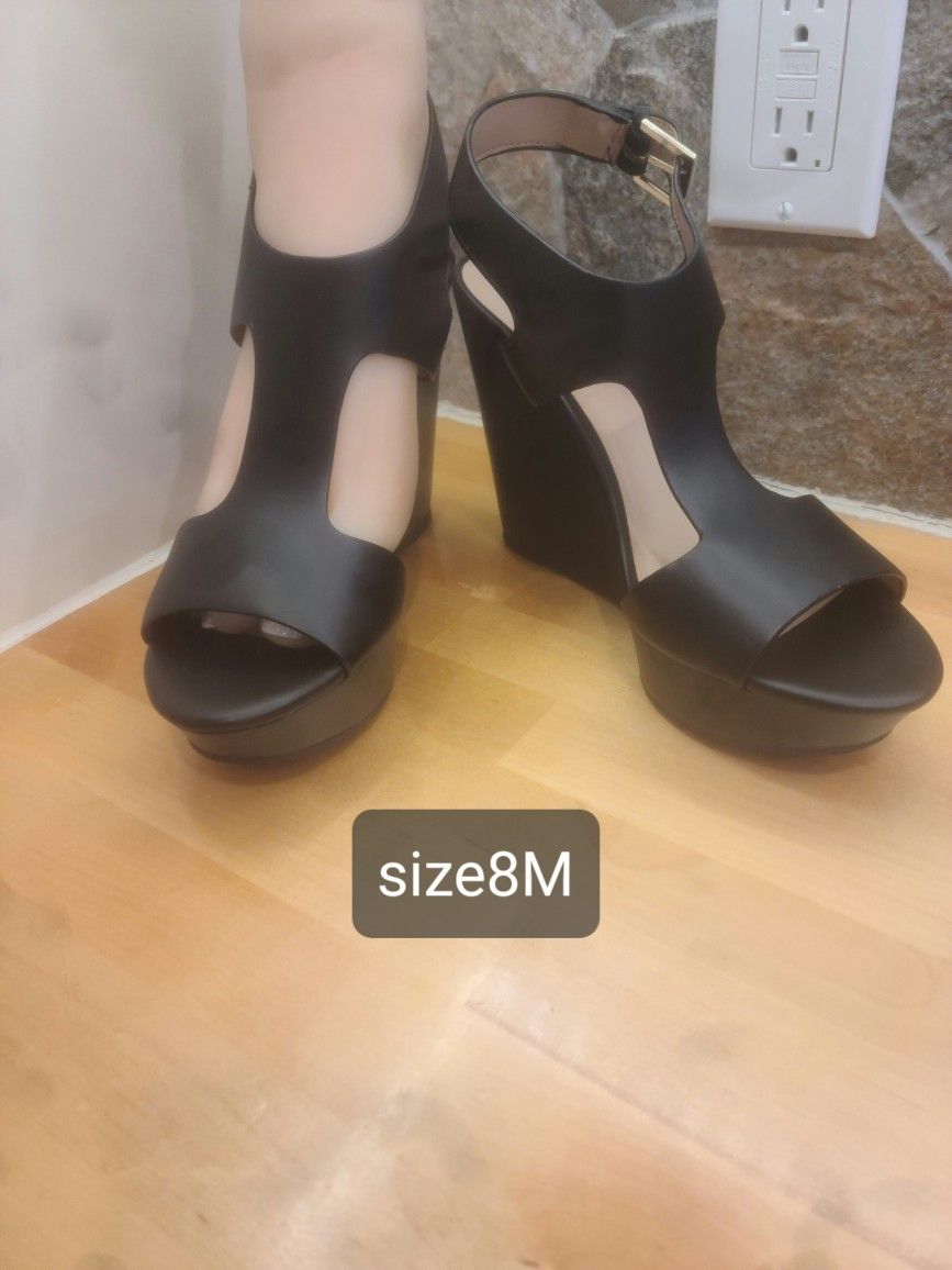 New INC Women's Black 1" Platform Wedges