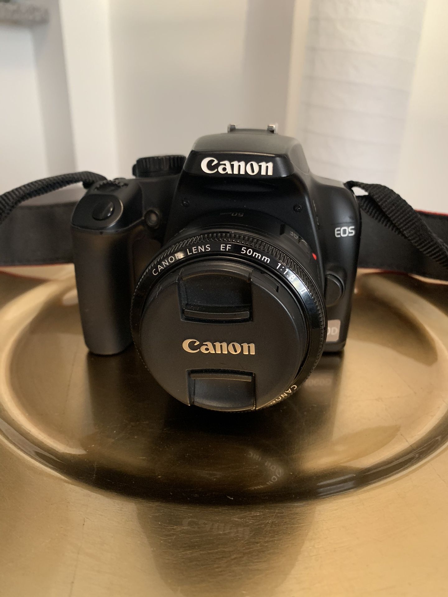 Canon EOS 1000D