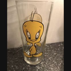 Tweety Looney Tunes Warner Bros 1973 Pepsi Glass White Letters