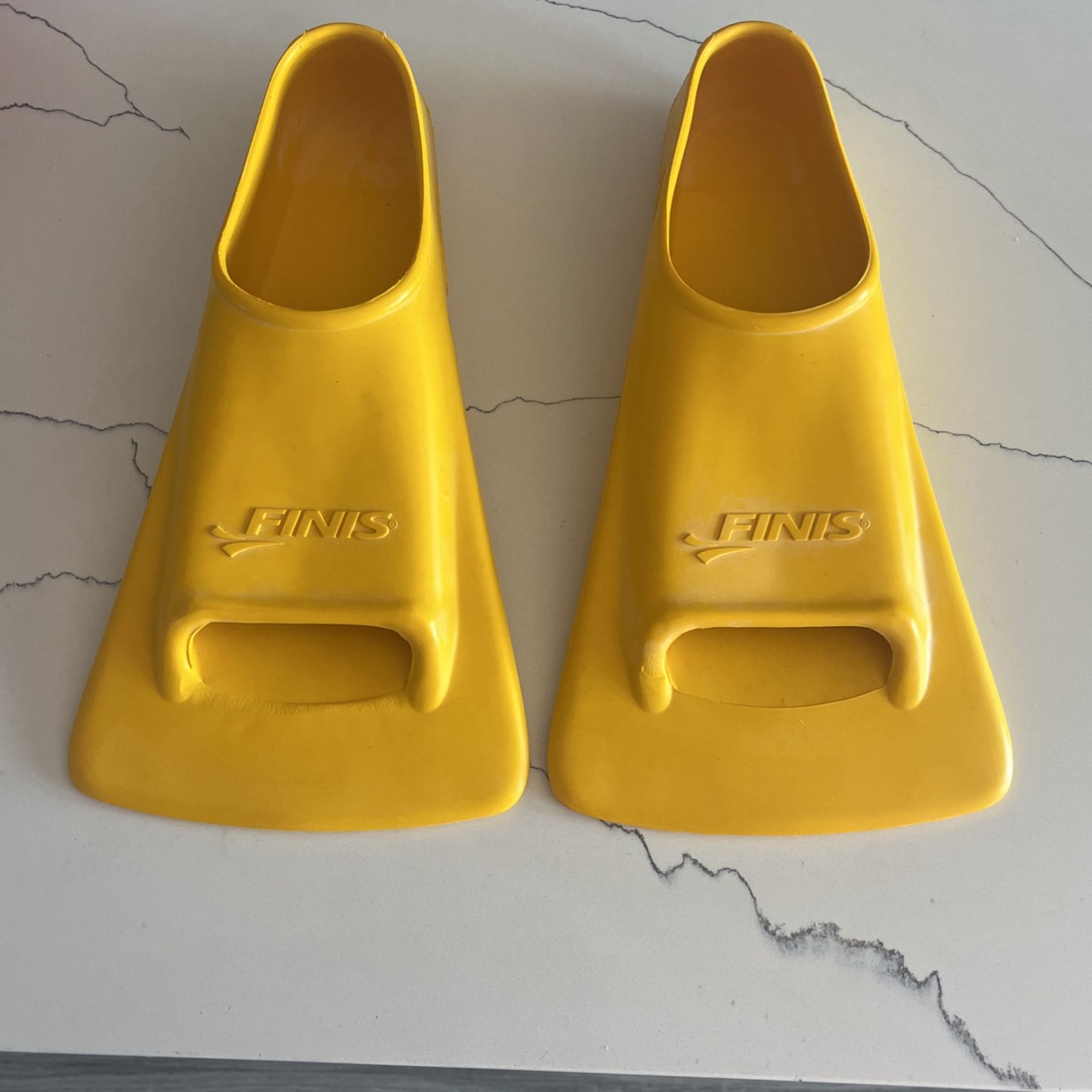 Fins- Finis