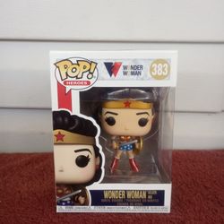 Wonder Woman 80th Anniversary Wonder Woman Golden Age Funko Pop! #383