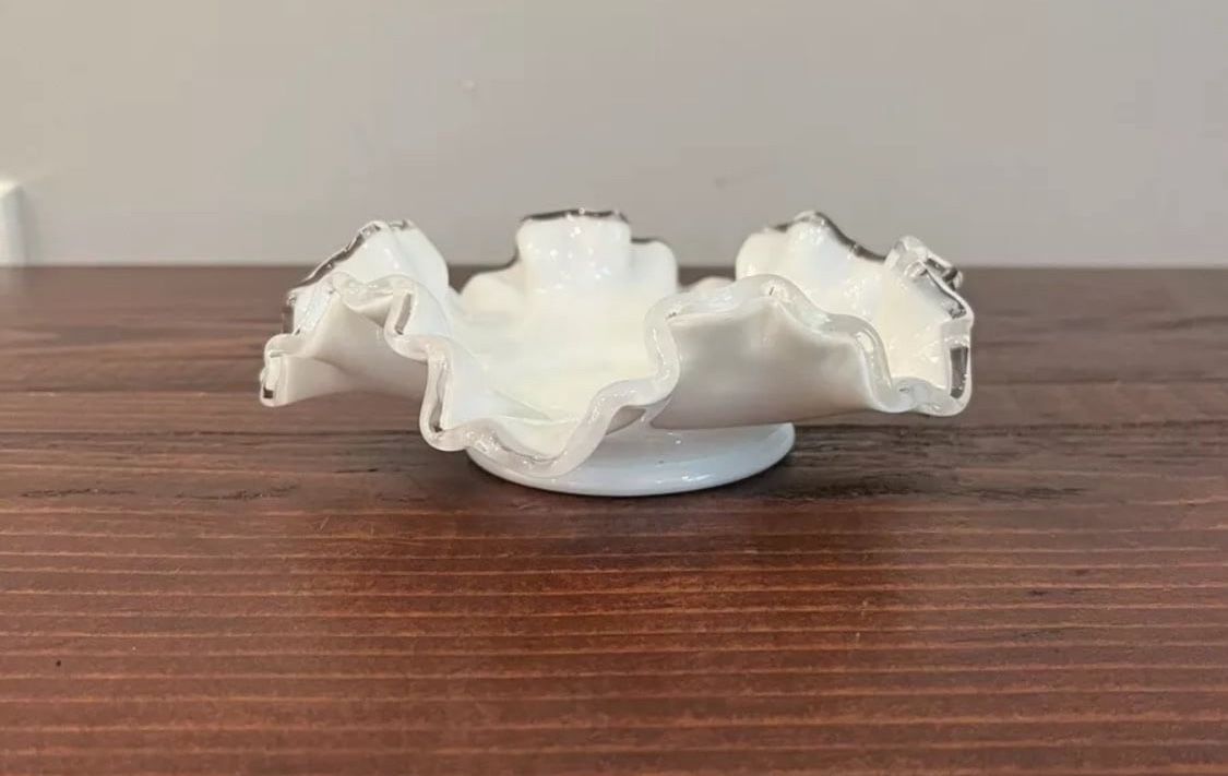 Fenton Style Glass Bowl Dish White Trinket Key Candy Home Knick Knack Vintage