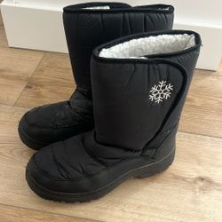 Snow Boots