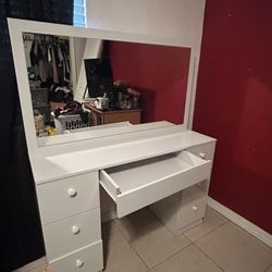Vanity 