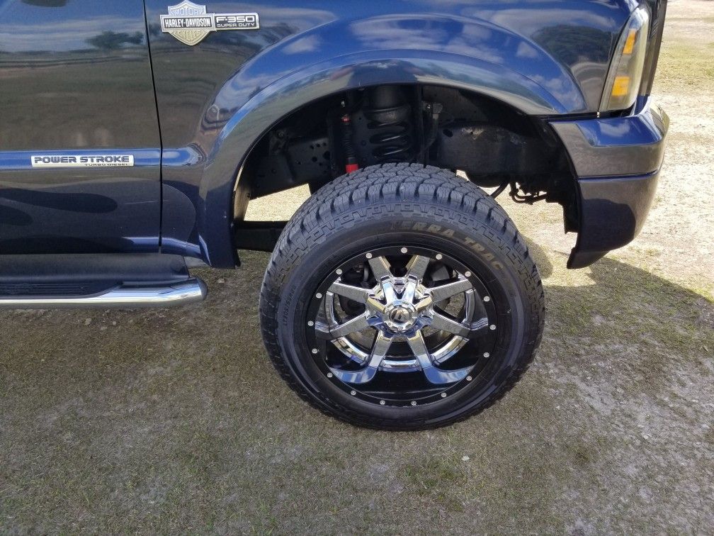 Fuel maverick 20x12 8x170 nice offset Wheels rims in good condition Tires are New! Ford f250 f350 diesel