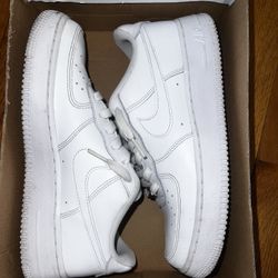 AF1 White 