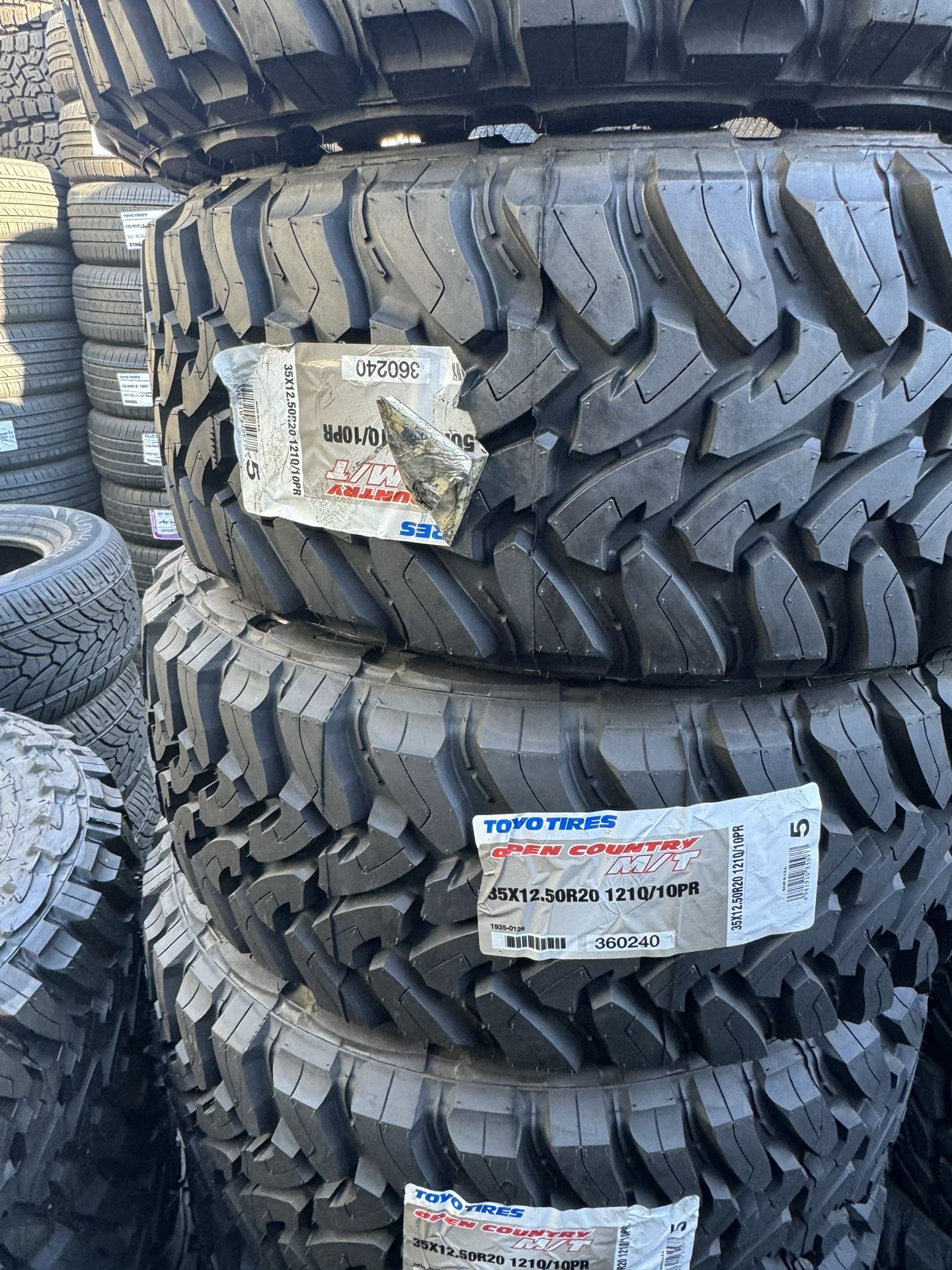 TOYO OPEN COUNTRY M/T 35x12.50R20 IN STOCK FINANCING AVAILABLE NO CREDIT NEEDED 