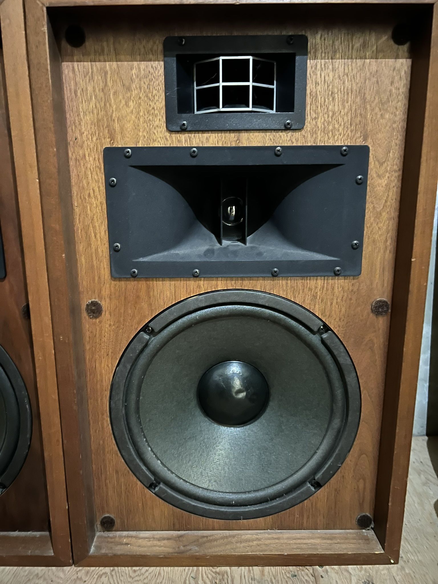 Vintage Pioneer Speakers CS701A