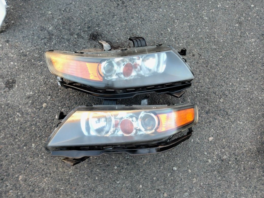 2004-2008 Acura Tsx Headlights With Xenon Hid And Brackets OEM