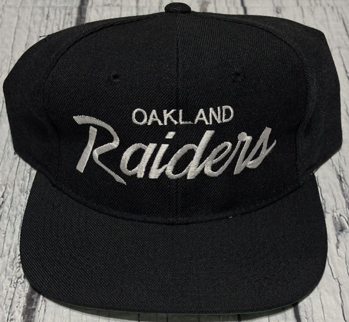 Vintage Oakland Raiders Script Black Snapback Hat Sports