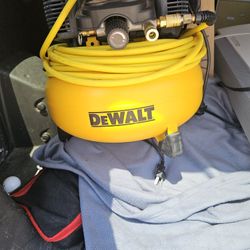 DeWalt Air Compressor 