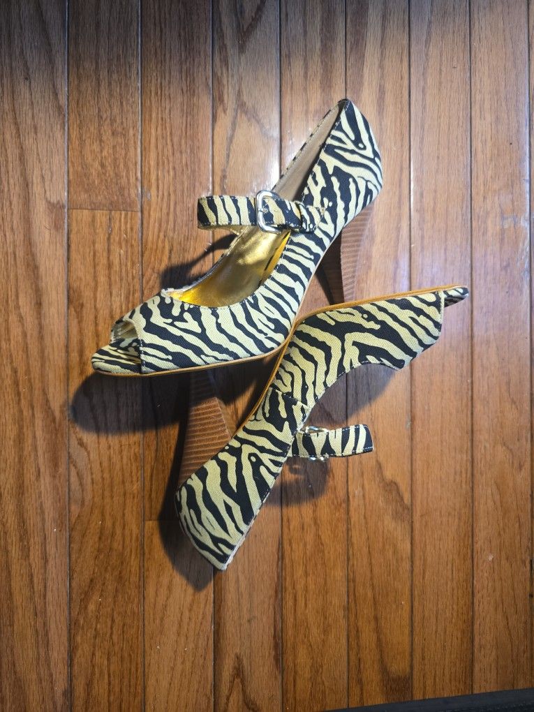 Colin Stuart Zebra Stripe Heels – Women's Size 11B – Never Worn