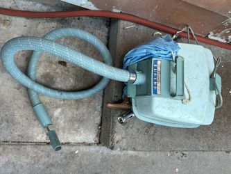 VINTAGE PRINCESS EUREKA VACCUM