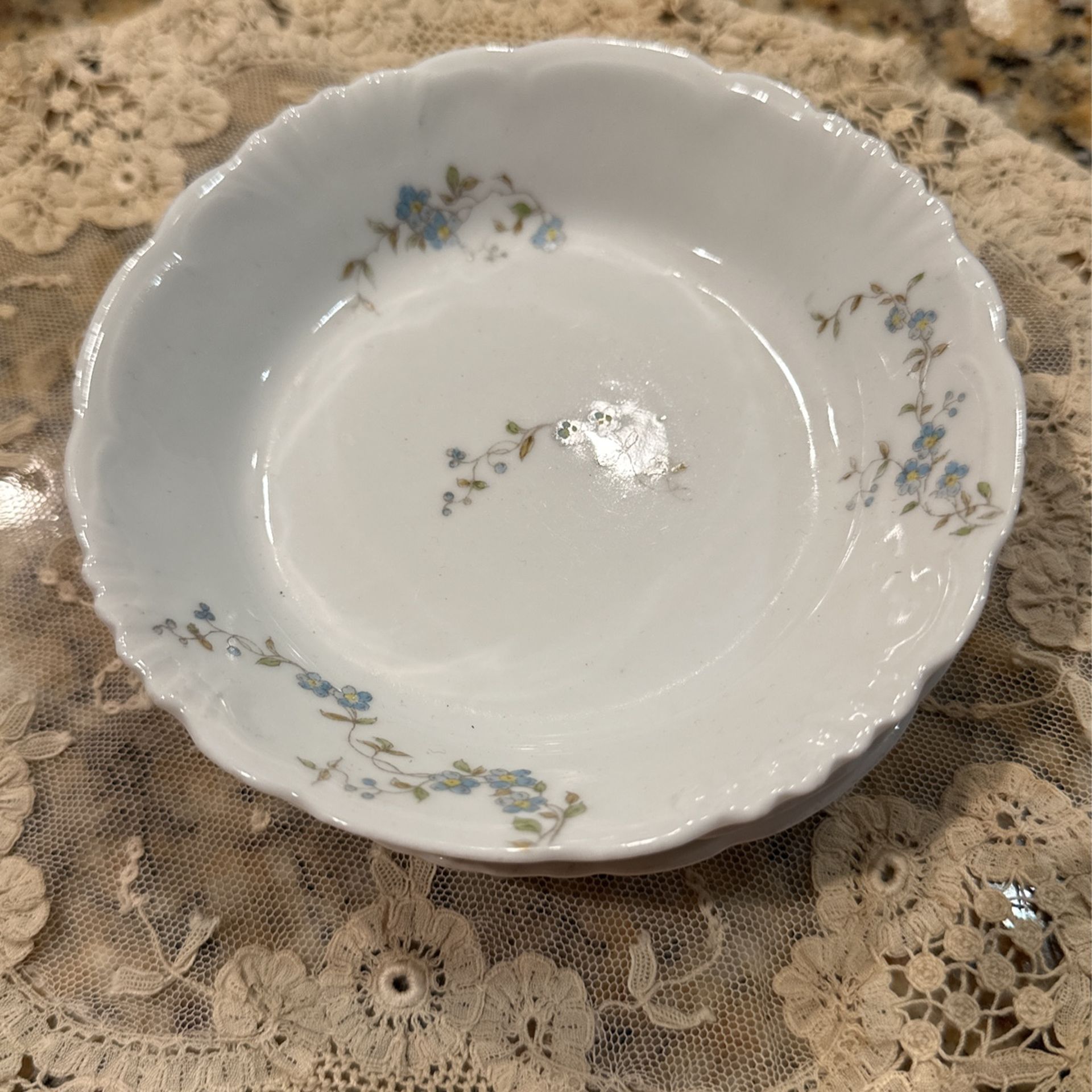 Haviland & Limoges Small Bowls