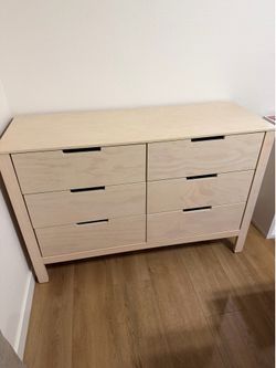 Carter’s by DaVinci dresser