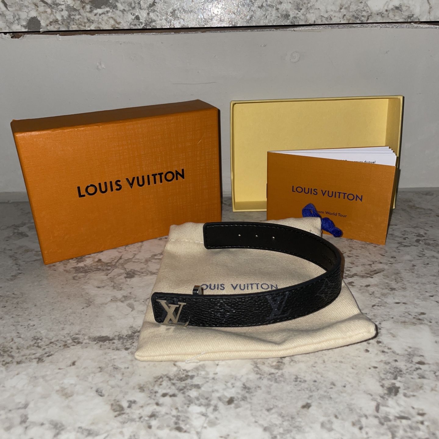 LV Slim Braclet (men)