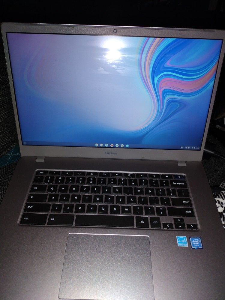 Samsung Google Chrome Book.