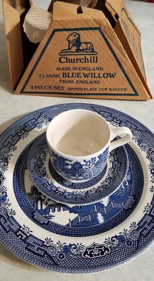 Vintage Churchill Set