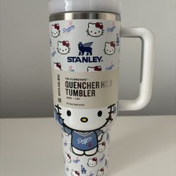Hello kitty Dodgers Stanley 