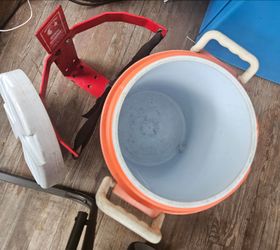 COOLER 5GL  AND WALL OR TRAILER WATER  RACK